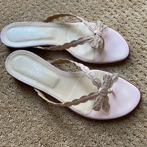 Valentino Garavani thong sandals